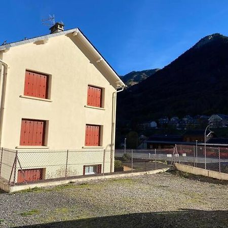 Appartement Au Centre Ville. Cauterets Eksteriør billede