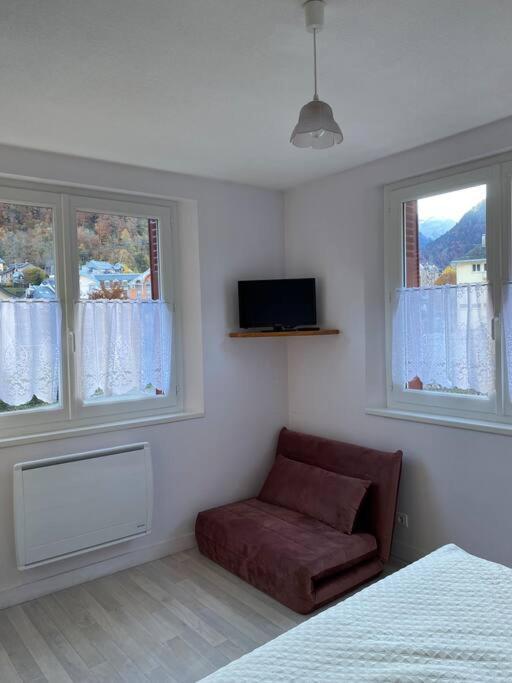 Appartement Au Centre Ville. Cauterets Eksteriør billede